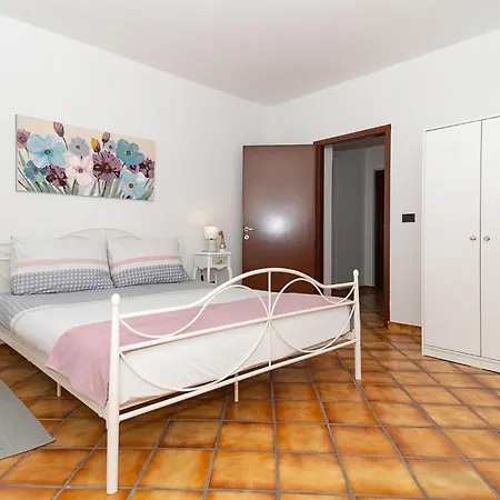 Beautiful In With Wifi Apartment Veprinac